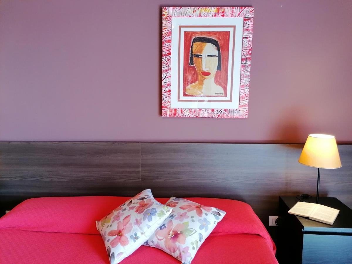 Inner City De Luxe Apartment Katanya Dış mekan fotoğraf