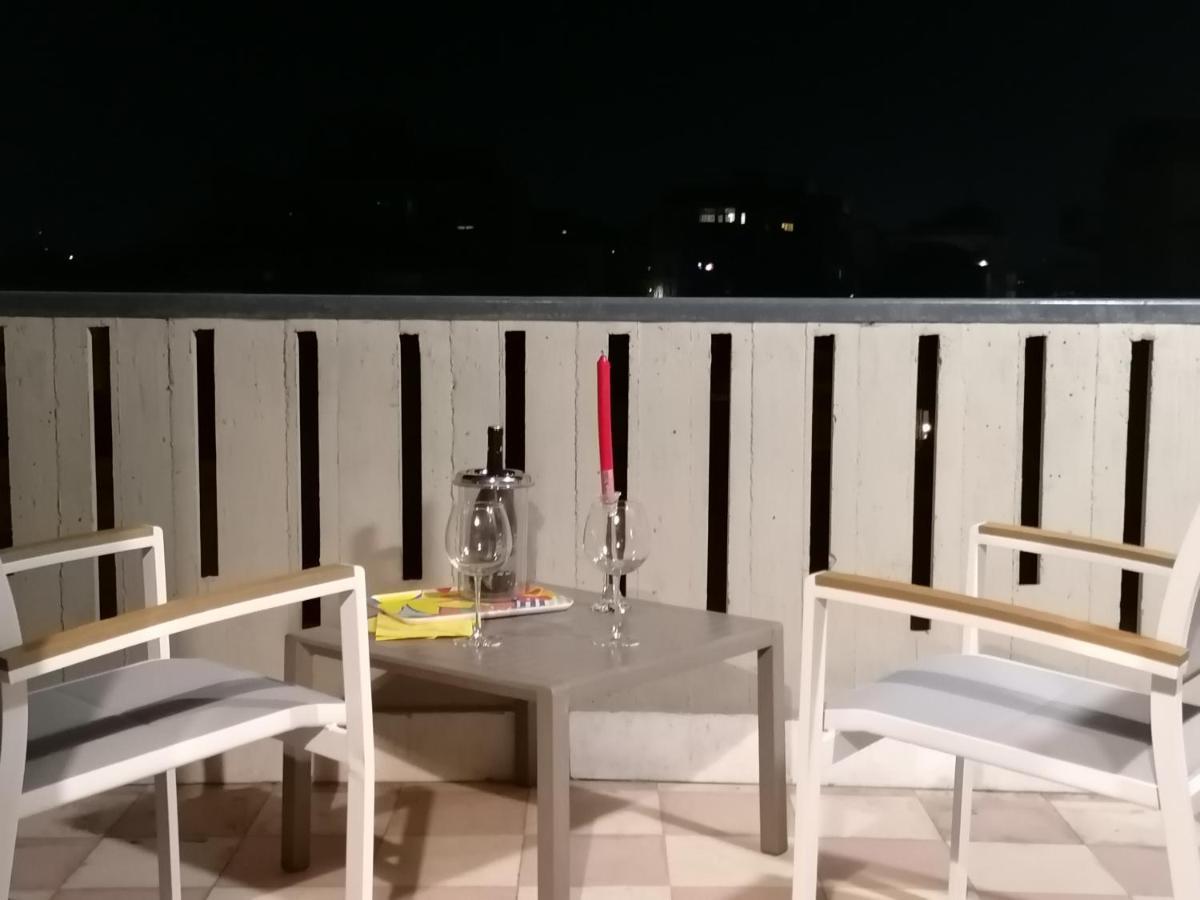 Inner City De Luxe Apartment Katanya Dış mekan fotoğraf